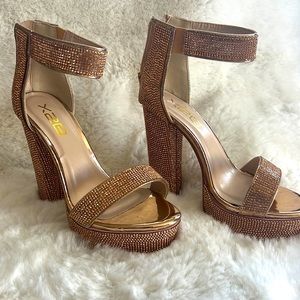 Party heels used 2x ideal for the coming holidays